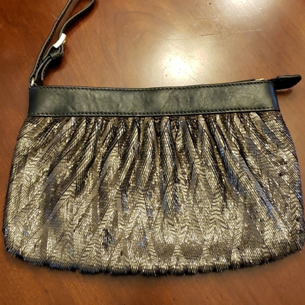 SONDRA Roberts Leather Snake Skin Look Olive Brown